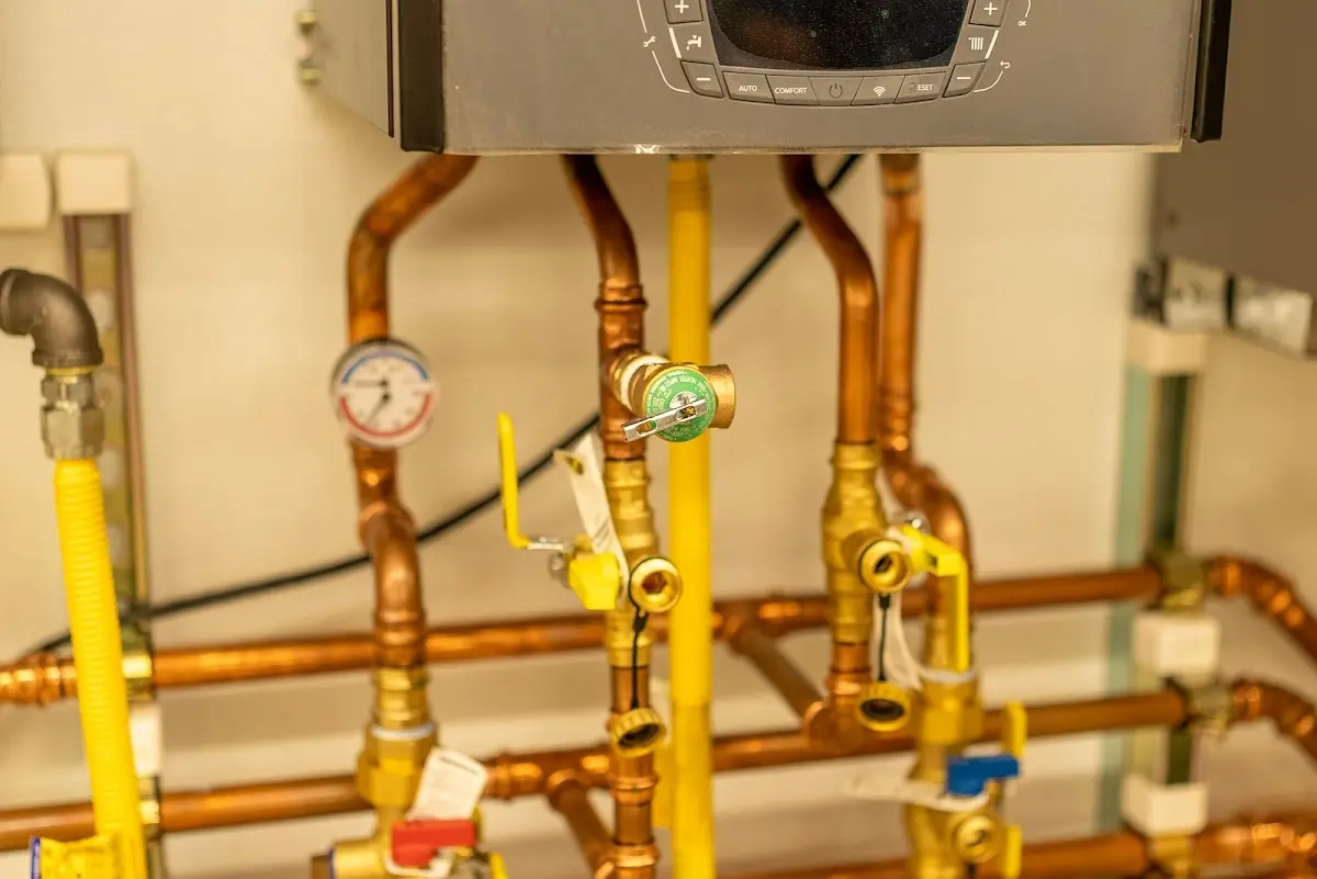 Licensed technician providing Slab Leak Repair for a homeowner in Schiller Park